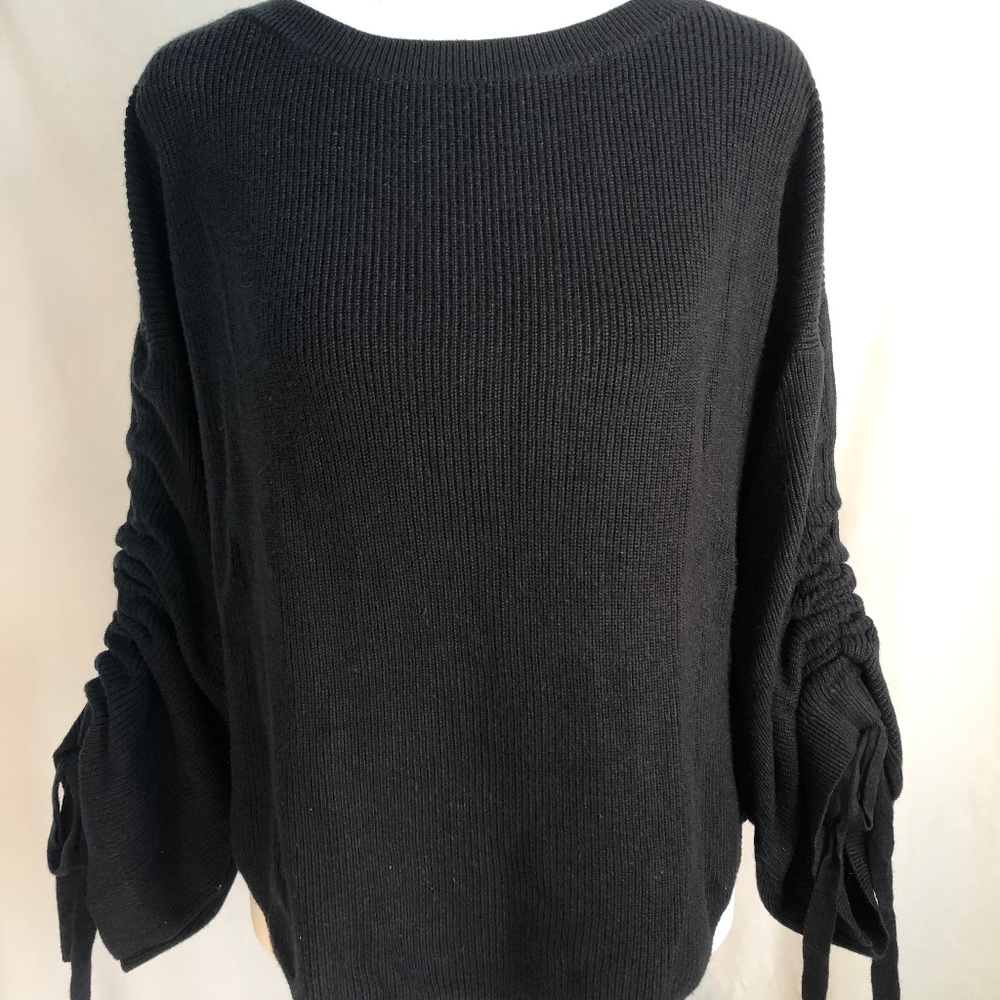 EXPRESS Sweater - Picture 1 of 6